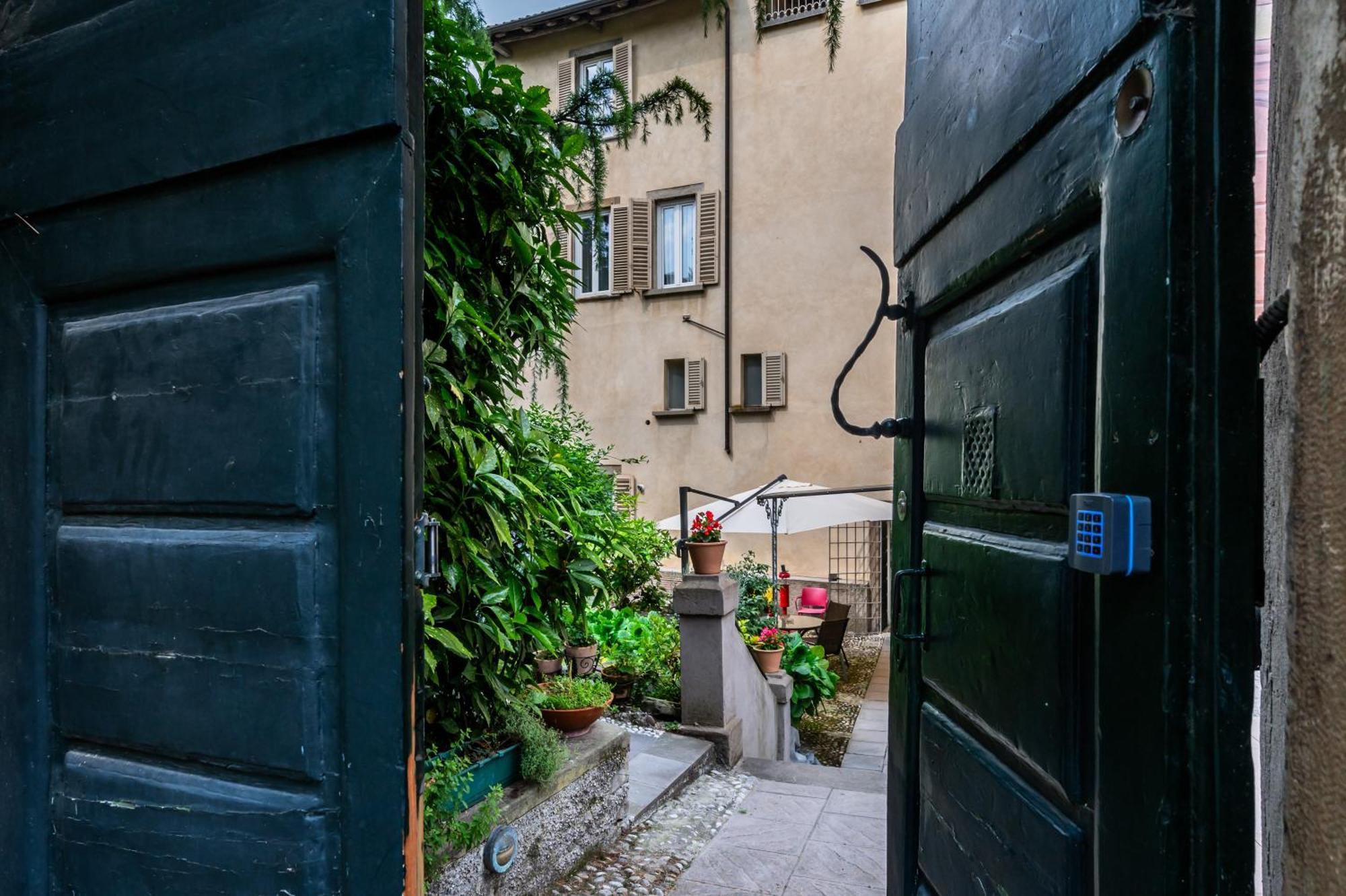 Palazzo Rivola Hotel Bergamo Luaran gambar